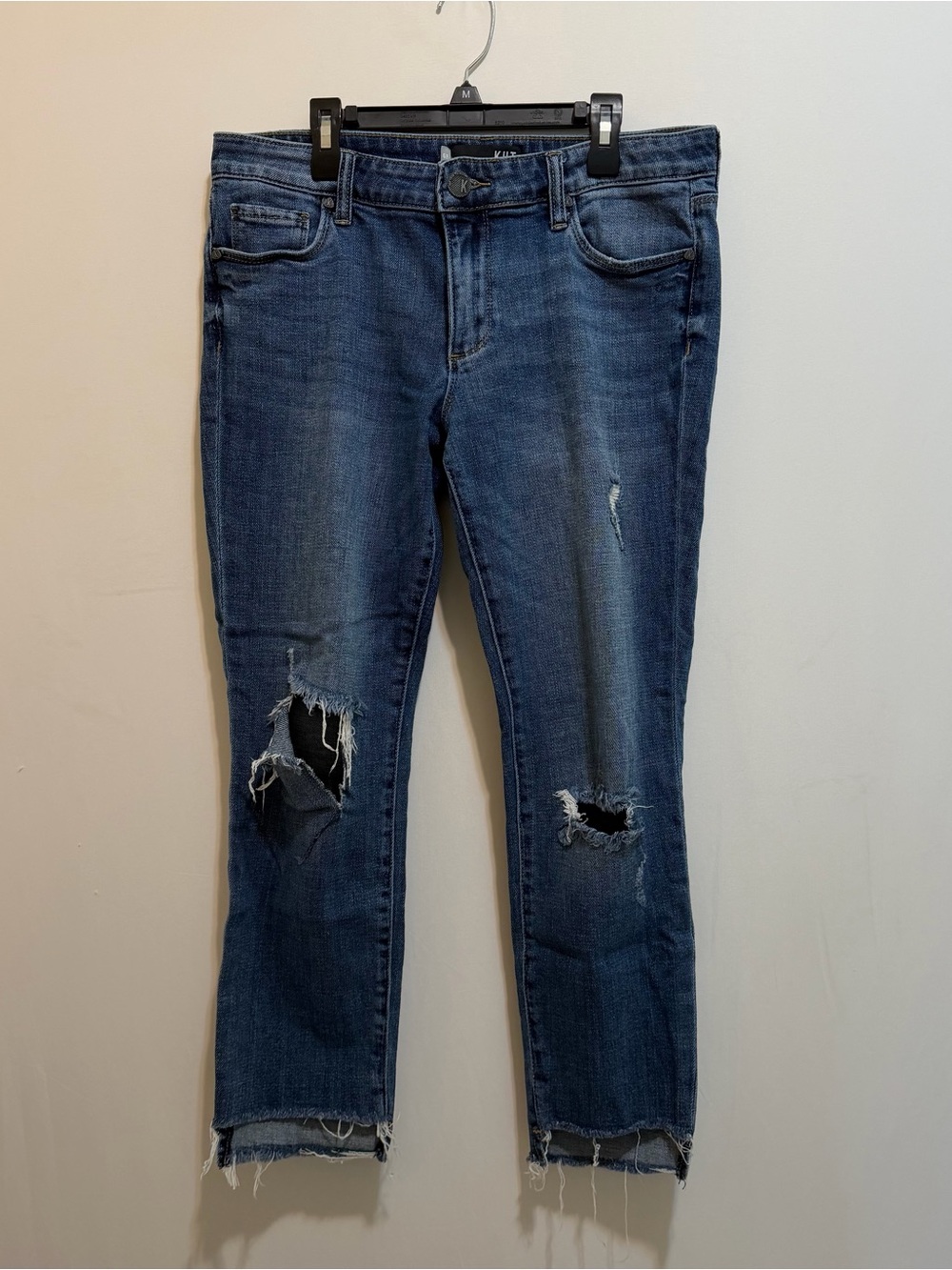 Kut from the Kloth Distressed Cropped Blue Jeans size 6P